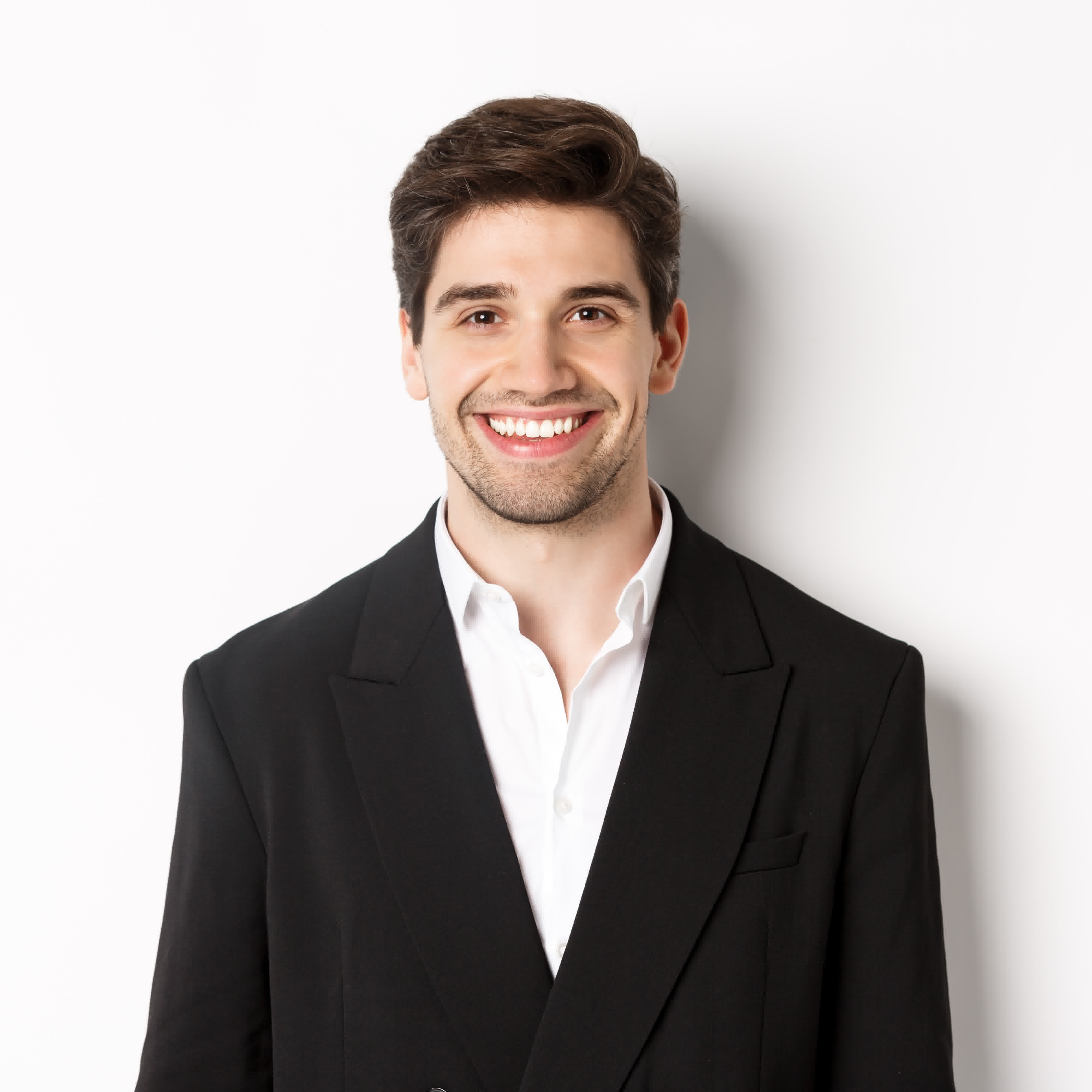 Alex - University Admissions & English Expert